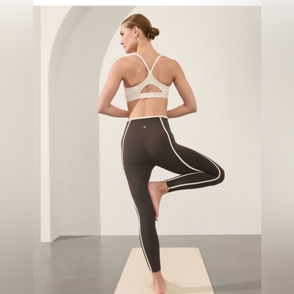 $99 Athleta black ULTRA HIGH RISE ELATION 7/8 TIGHT white stripe line S